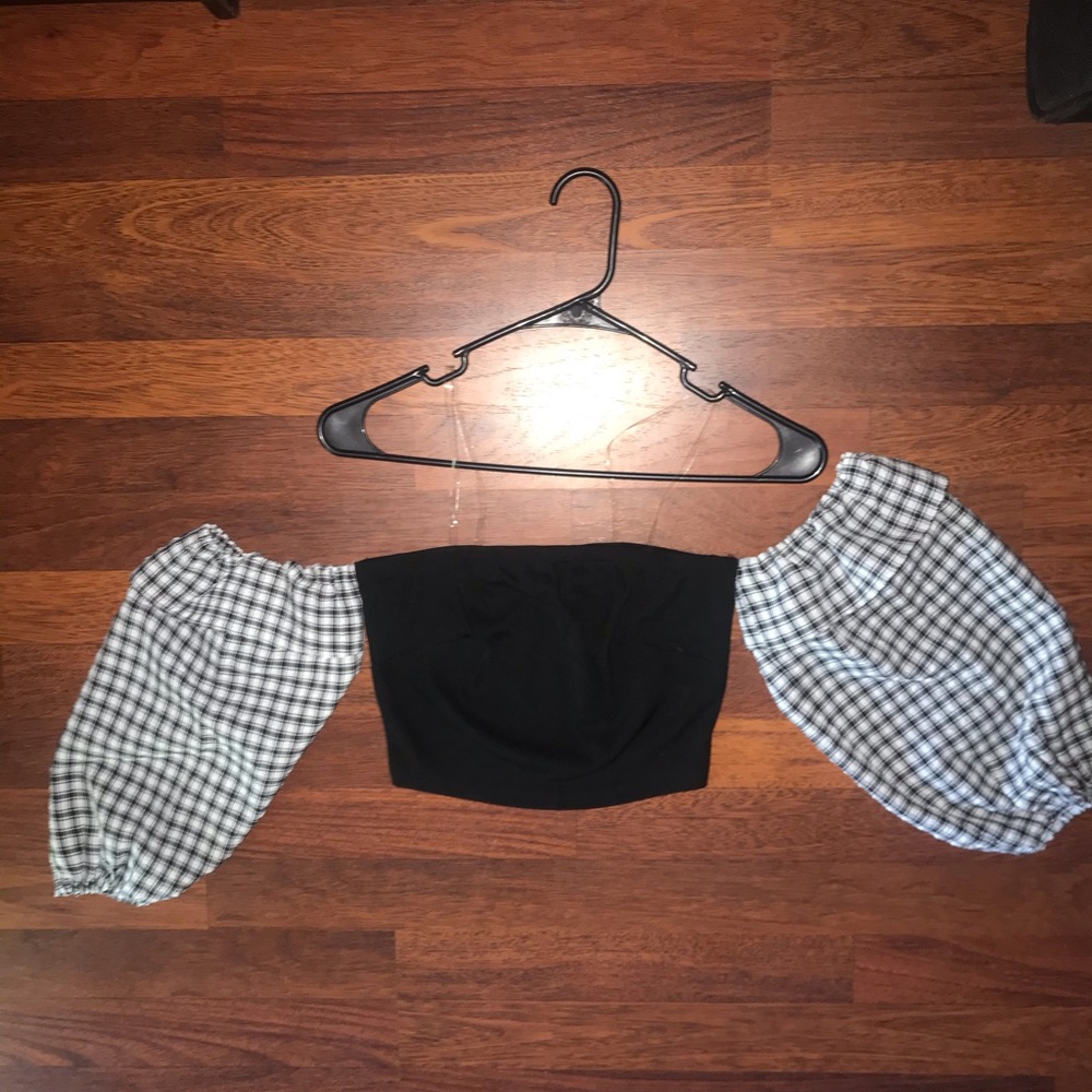 Crop top - Picture 3 of 4